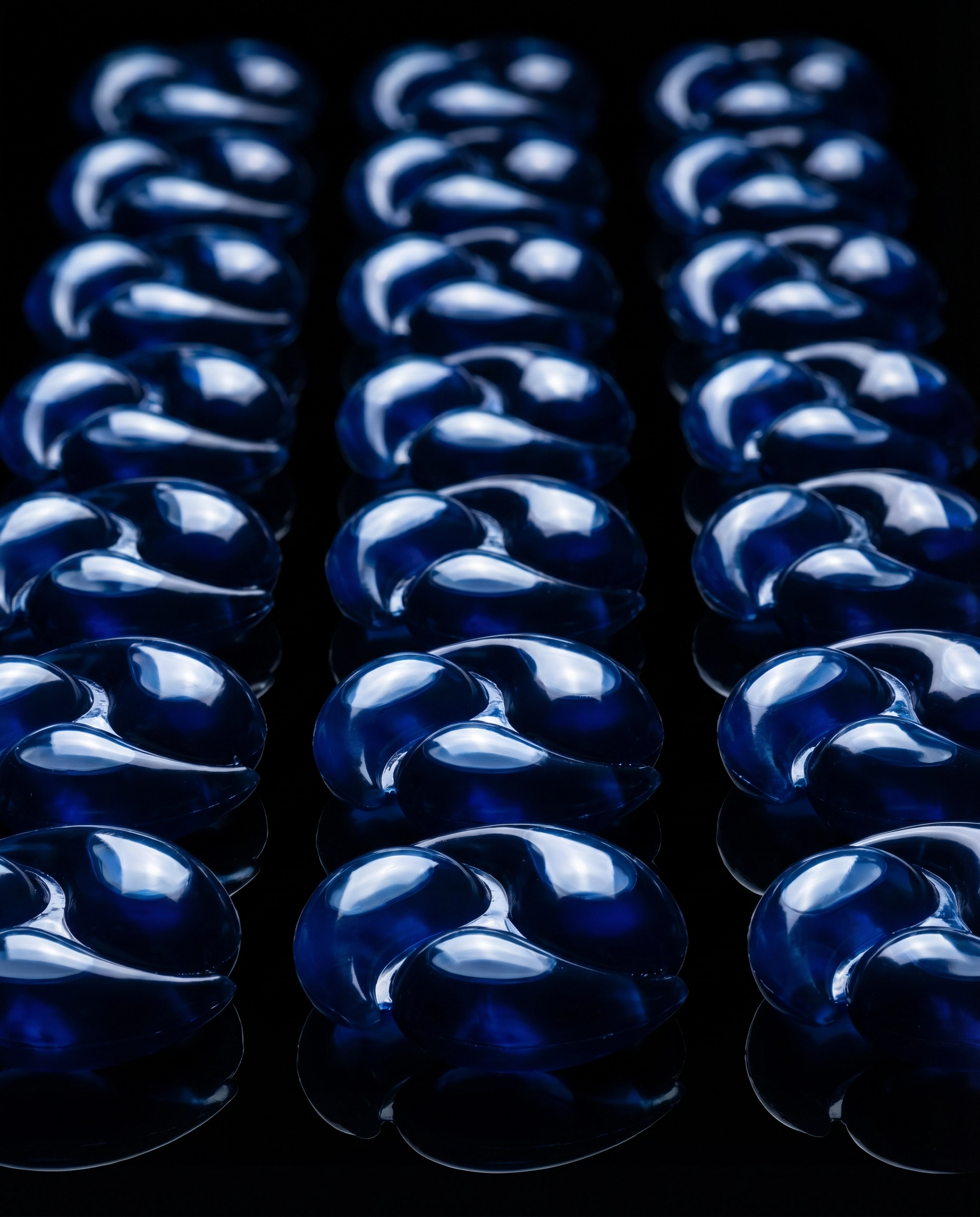 Aromiq™ Noir Storm Hyper Scented Laundry Pods | Perfume-Grade | 8× Cleaning Power | 60 Pods